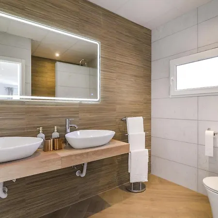 Lxr Bellavista 3hab. Next To Sea Апартаменты *
